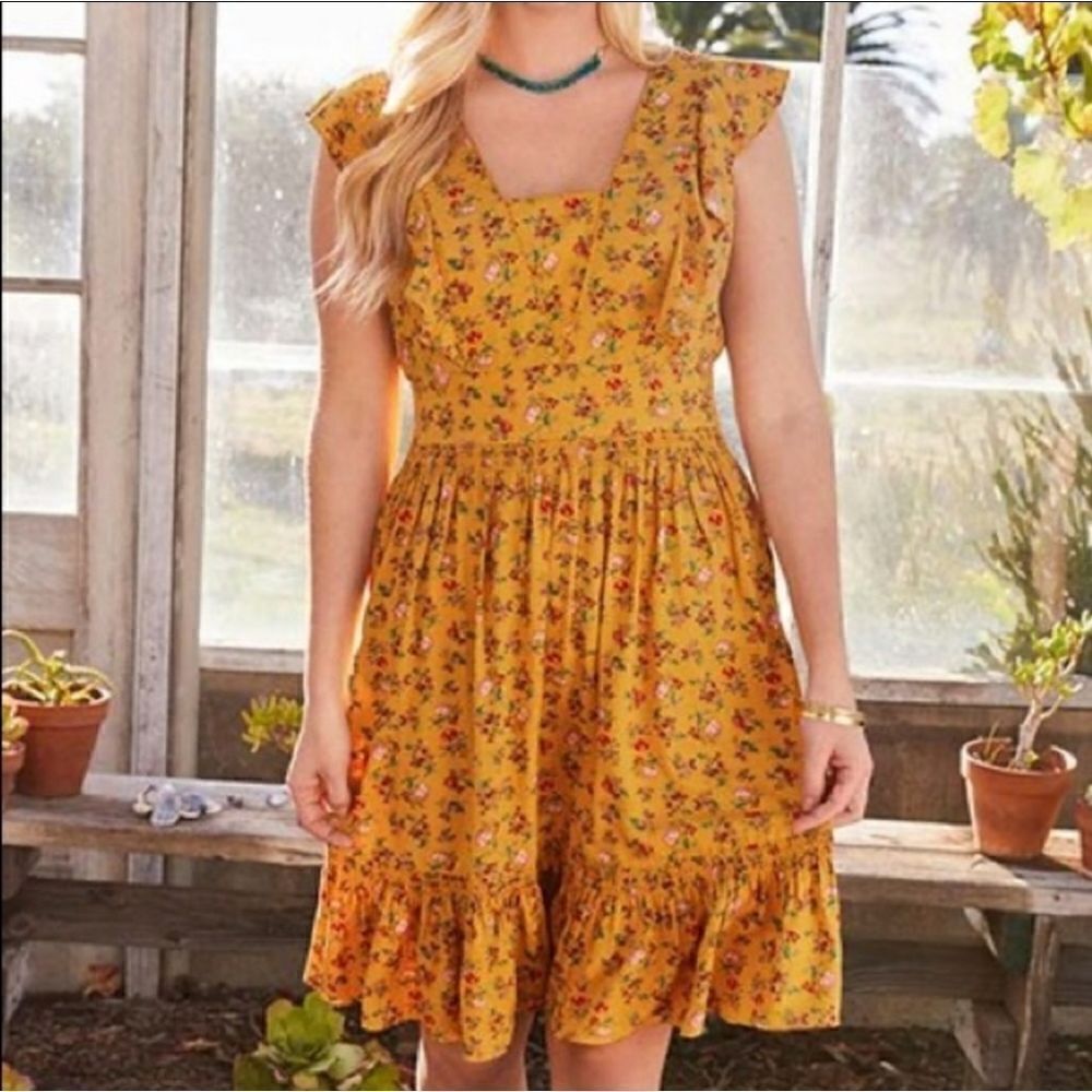Matilda Jane Fantasy Spring Fantasy Floral Yellow Dress Size Small